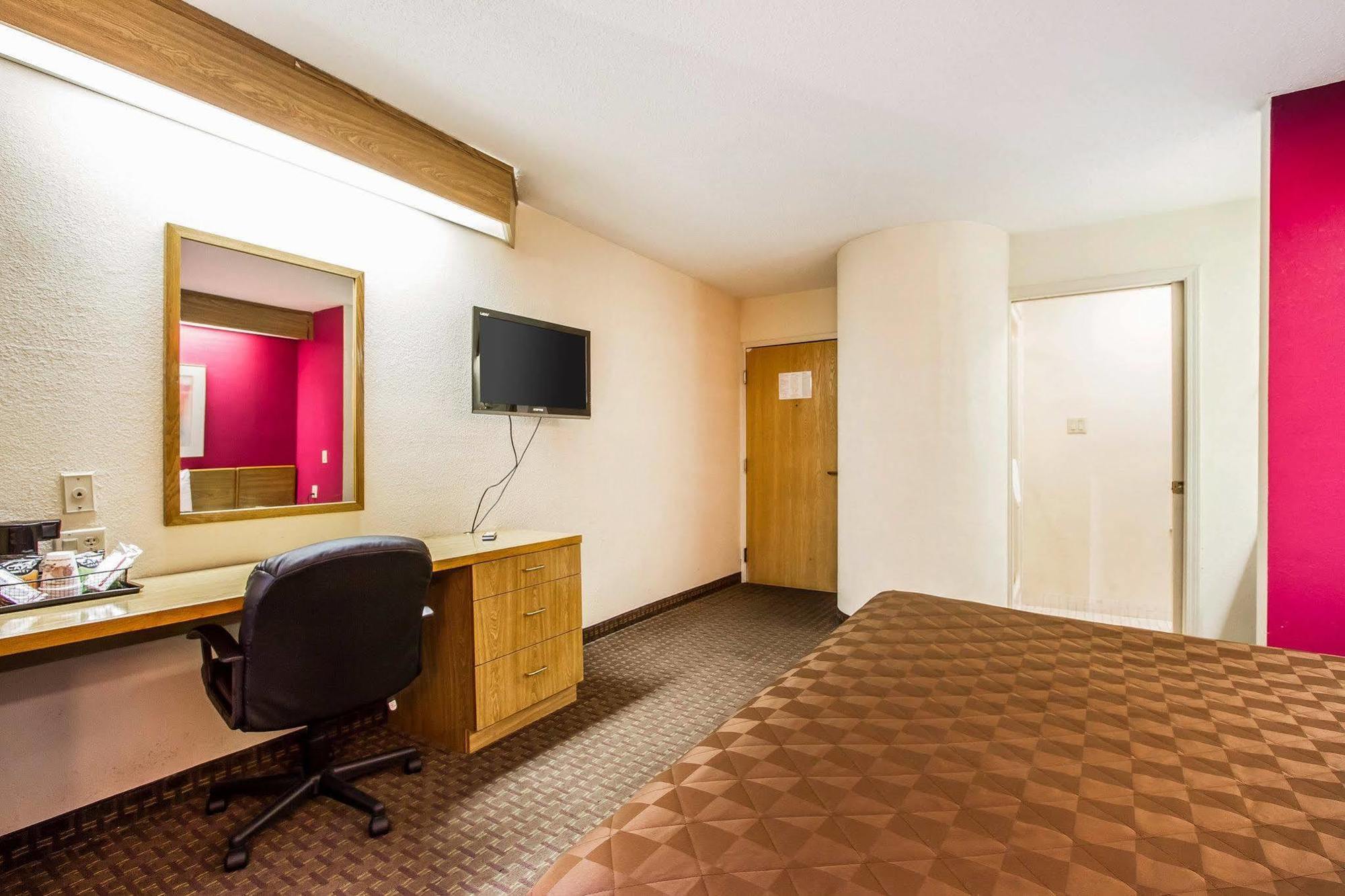 Rodeway Inn เมมฟิส ภายนอก รูปภาพ
